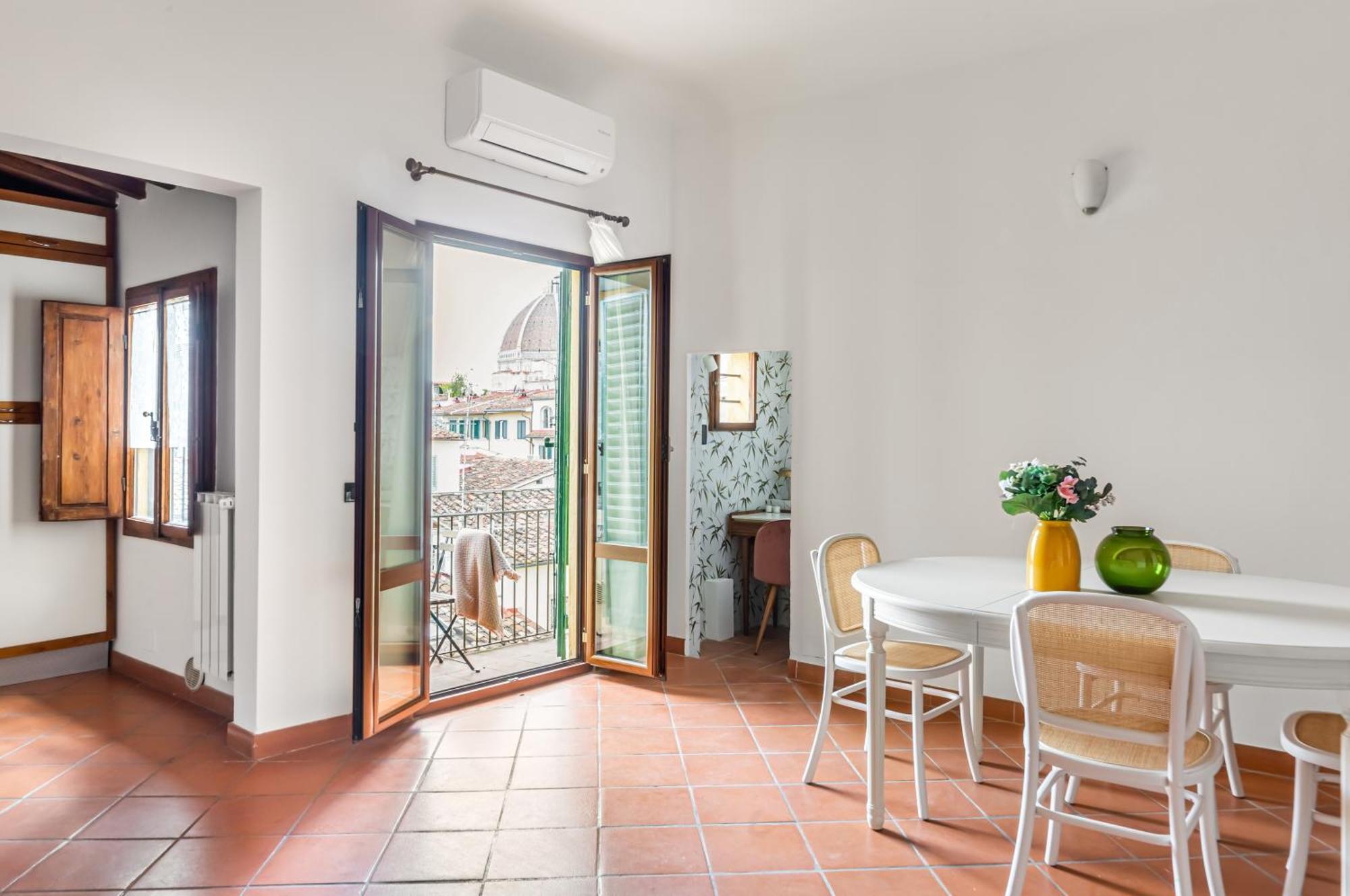 Apartamento Sant'ambrogio Gem - Chic Nest *