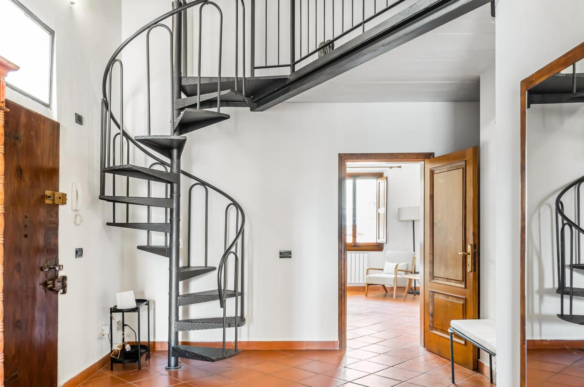 Apartamento Sant'ambrogio Gem - Chic Nest *